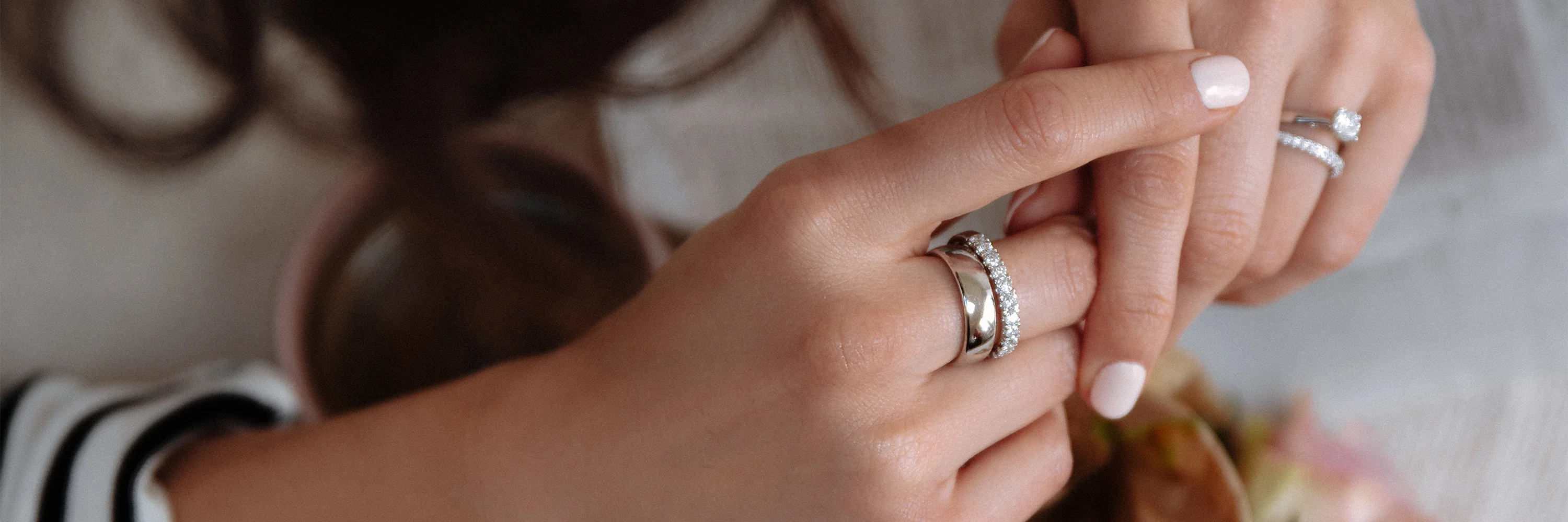 gouden trouwringen van Aurore Jewelry