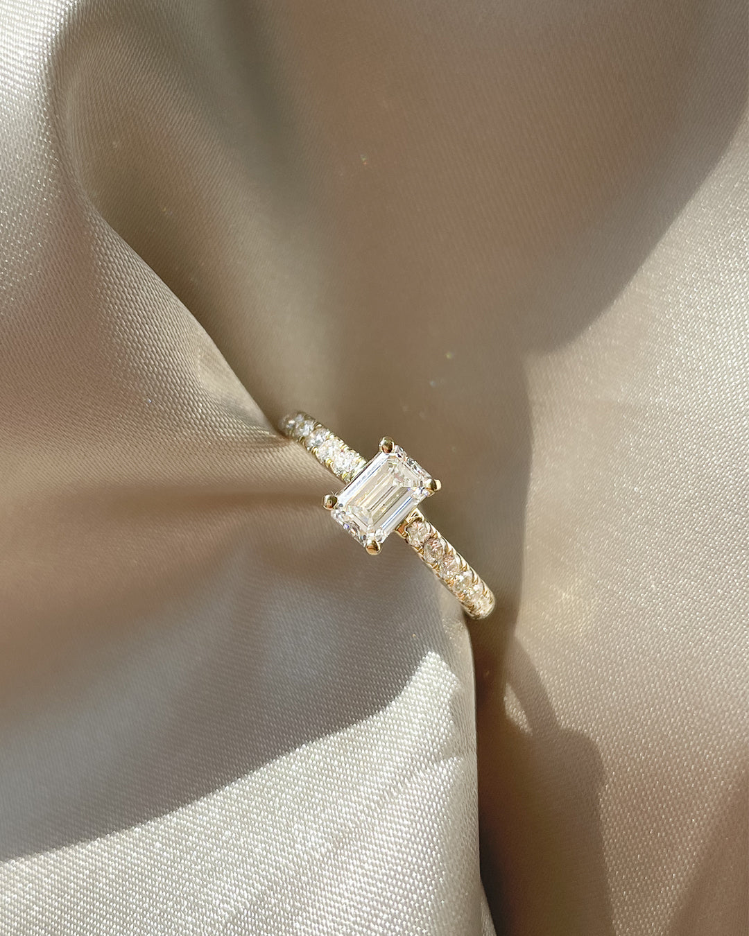 Ring Nora Royal 0,75 ct. Gelbgold