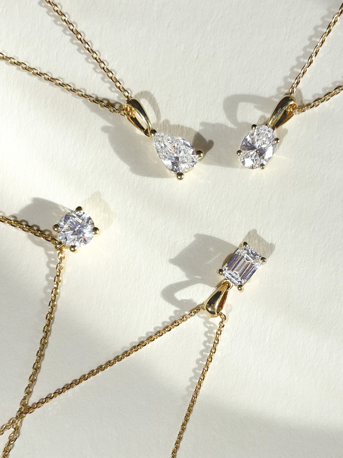 Halskette Ava 0,50 ct. Gelbgold