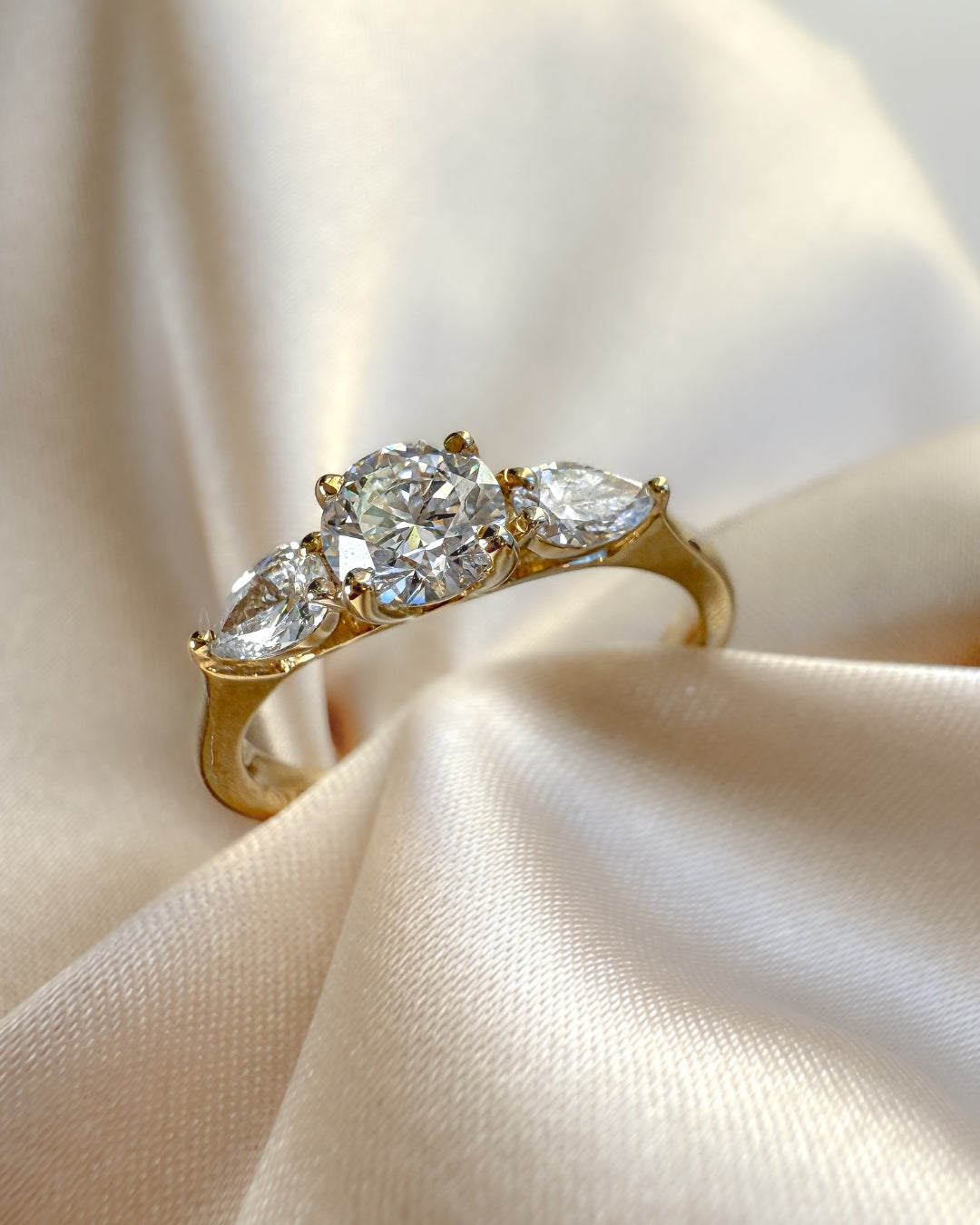 Ring Evie 0,90 ct. Gelbgold