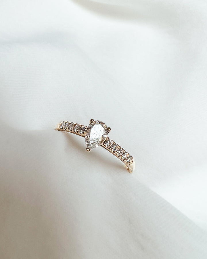 Ring Ava Royal 0,48 ct. Gelbgold